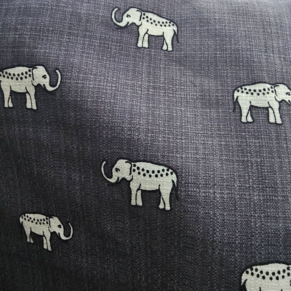 LOFT Coastal Gray (Dark Gray/Blue) Elephant Print The Riviera Short Size 8‎ - Picture 8 of 11